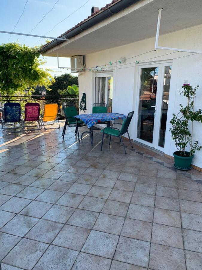 Apartment Lucija Novi Vinodolski Eksteriør billede