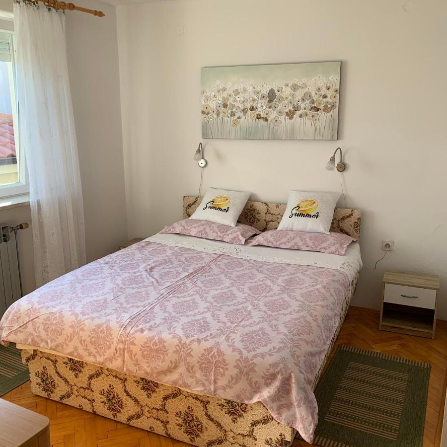 Apartment Lucija Novi Vinodolski Eksteriør billede