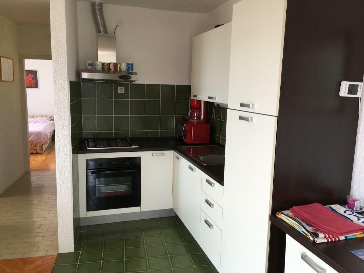 Apartment Lucija Novi Vinodolski Eksteriør billede